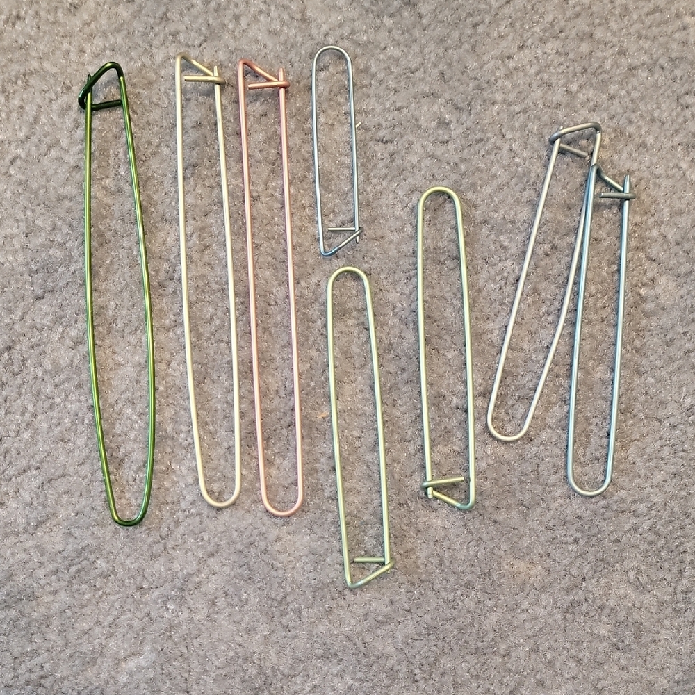 Assorted Knitting Needles Set - Picture 6 of 10